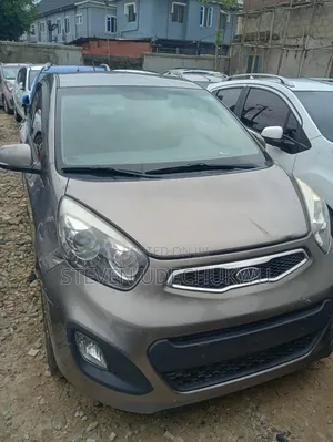 Kia Morning 2013 Silver