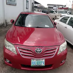 Toyota Camry 2009 Red