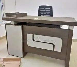 Boss Office Products Executive Table