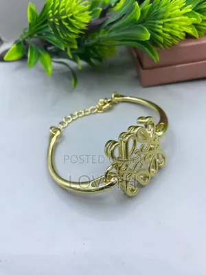 Gold Plated Bangke