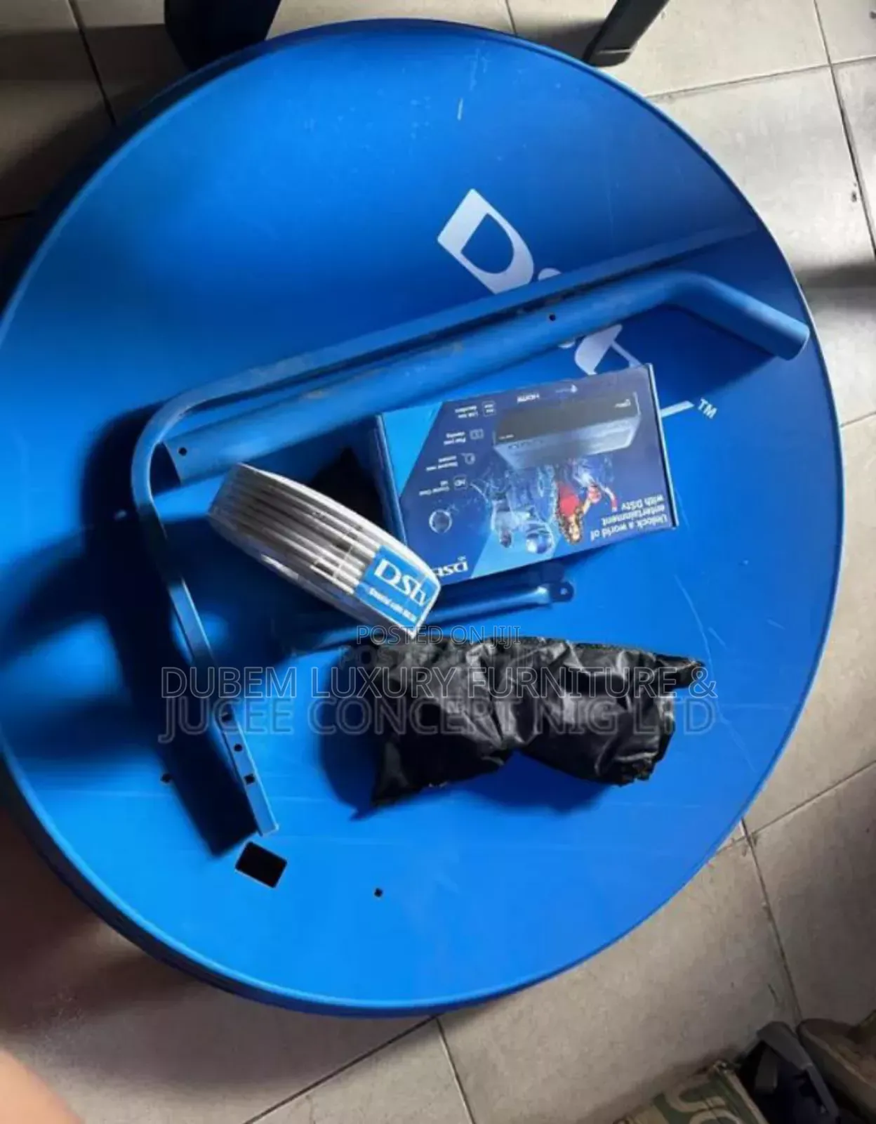 DSTV Decoder With Dish