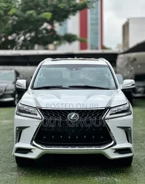 Lexus LX 2017 White