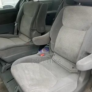 Toyota Sienna 2010 Blue