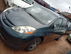 Toyota Sienna 2008 Blue