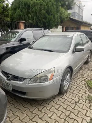 Honda Accord Automatic 2004 Silver