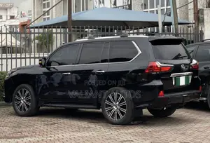 Lexus LX 2016 Black