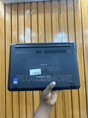 Laptop Dell Latitude 13 3380 8GB Intel Core i5 SSD 128GB
