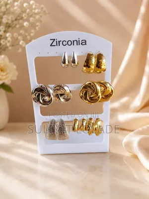 Beautiful Waist Beads and Earrings for Ladies