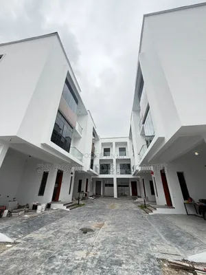 4bdrm Duplex in Lekki Phase 1 for sale