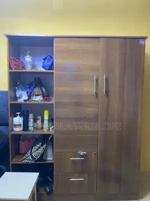 Neatly Used Wardrobe