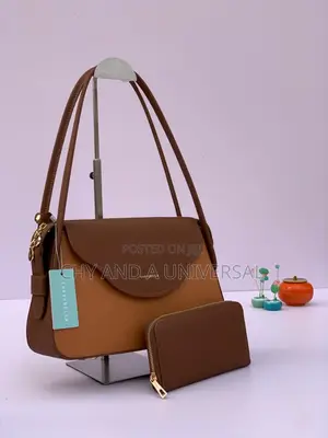 High Quality Chrisbella Handbag With Purse
