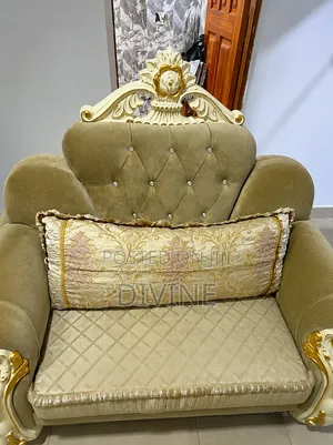 Distress Sale Luxury Sofa (One Chair )And Crystal Centre Table