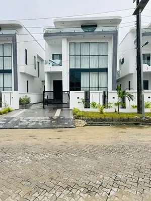 4bdrm Duplex in Off Lekki-Epe Expressway for sale