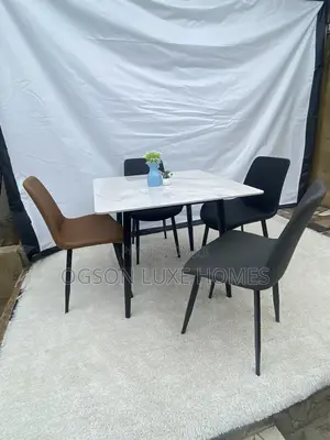 Dining Set With Four Seaters 90 by 90 Cm
