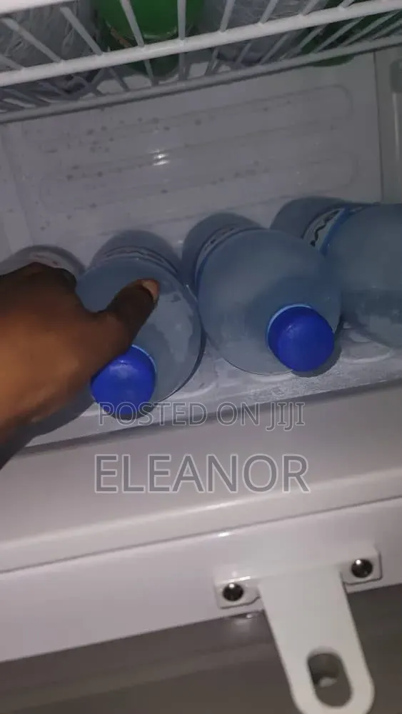 Scanfrost Fridge 300Litres