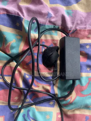 HP Laptop Follow Come Charger (Black Tip)