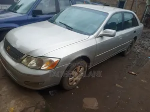 Toyota Avalon 2002 Blue