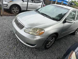 Toyota Corolla 2005 Gray