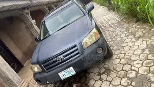 Toyota Highlander 2006 Gray