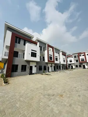 4bdrm Townhouse/Terrace in Oregun for sale