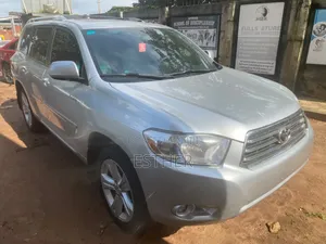 Toyota Highlander 2010 Silver