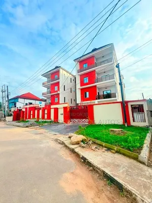 Furnished 4bdrm Block of Flats in Gra for sale