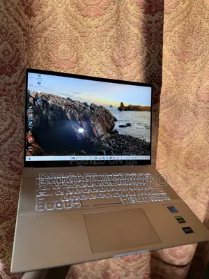 Laptop HP Envy 16 Gaming 16-h1023dx 32GB Intel Core i7 SSD 512GB