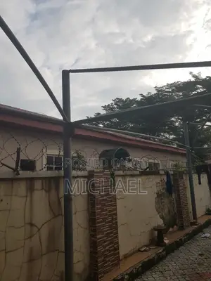 Carport Without Tapolyn