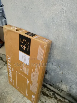 New in LG 45uq70 (45") Uhd Smart Television With Youtube + Prime Video