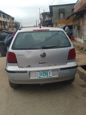 Volkswagen Golf 2002 Silver