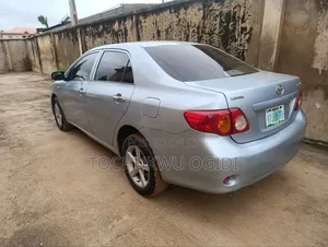 Toyota Corolla 2012 Blue