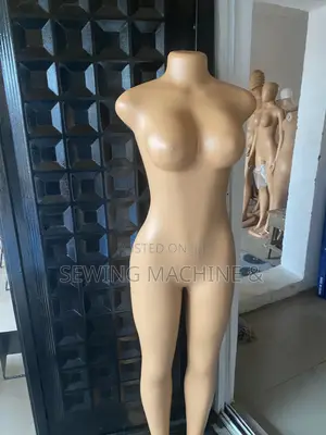 Female Armless Mannequin
