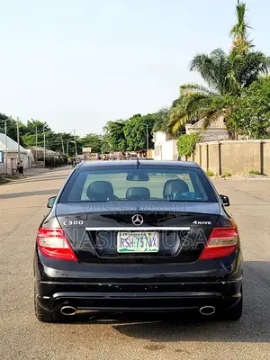 Mercedes-Benz C300 2009 Black