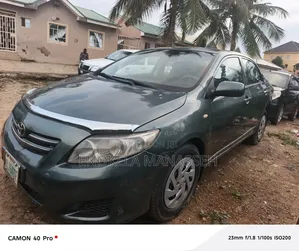 Toyota Corolla 1.8 LE 2008 Green