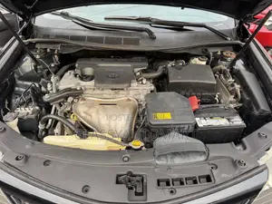 Toyota Camry SE 4dr Sedan (2.5L 4cyl 6A) 2013 Gray