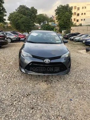 Toyota Corolla LE Eco (1.8L 4cyl 2A) 2019 Gray