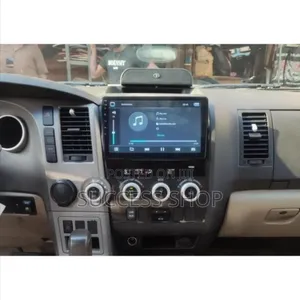 Toyota Tundra/Sequoia 2008-2017 Android Player+ Reverse Camera