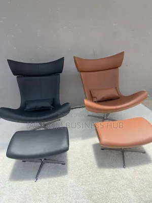 Swivel Lounge Chair With Footstool