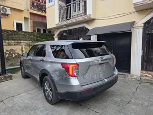 Ford Explorer 2020