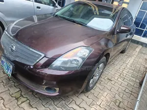 Nissan Altima 2007 Brown
