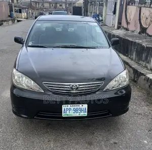 Toyota Corolla 2006 Black