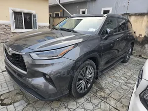 Toyota Highlander Platinum AWD 2020 Ivory