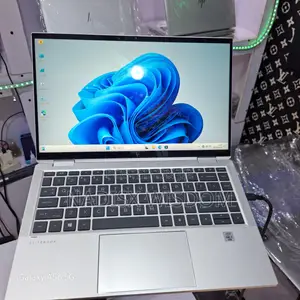 New Laptop HP EliteBook x360 1040 G7 16GB Intel Core i5 SSD 256GB