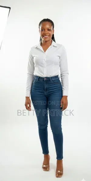Receptionist/ Supervisor