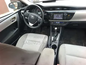 Toyota Corolla LE Plus 4dr Sedan (1.8L 4cyl CVT) 2016 Black