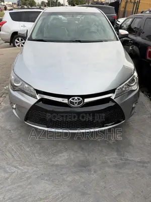 Toyota Camry SE 4dr Sedan (2.5L 4cyl 6A) 2016 Silver