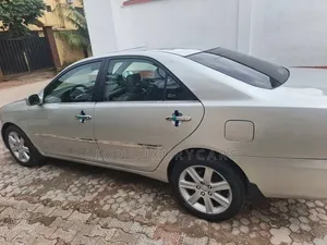 Toyota Camry 2005 Silver