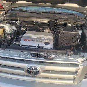 Toyota Highlander 2005 Silver