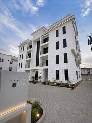 3bdrm Penthouse in Osapa london for sale