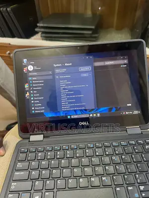 Laptop Dell Latitude 3190 2-in-1 4GB Intel Pentium SSD 128GB